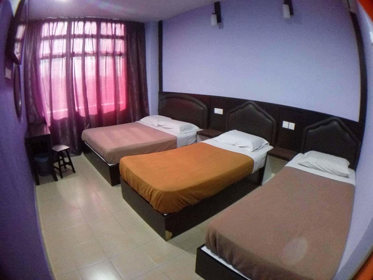 The Uni Garden Hotel Skudai Exterior photo